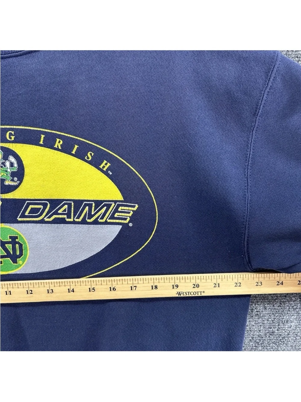 90s Notre Dame Fighting Irish Crewneck Navy Football Men's Size L USA Faded Blue
